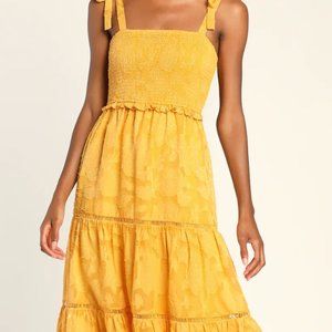 Lulu’s yellow maxi dress (NWT)